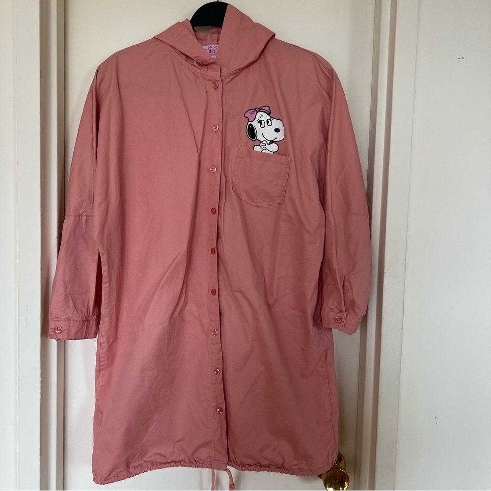 Light summer trench coat jacket snoopy